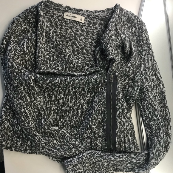 Abercrombie Kids grey zip crop sweater - Picture 1 of 3